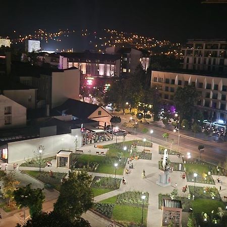 Apartman Pozoriste Penthaus بانيا لوكا المظهر الخارجي الصورة
