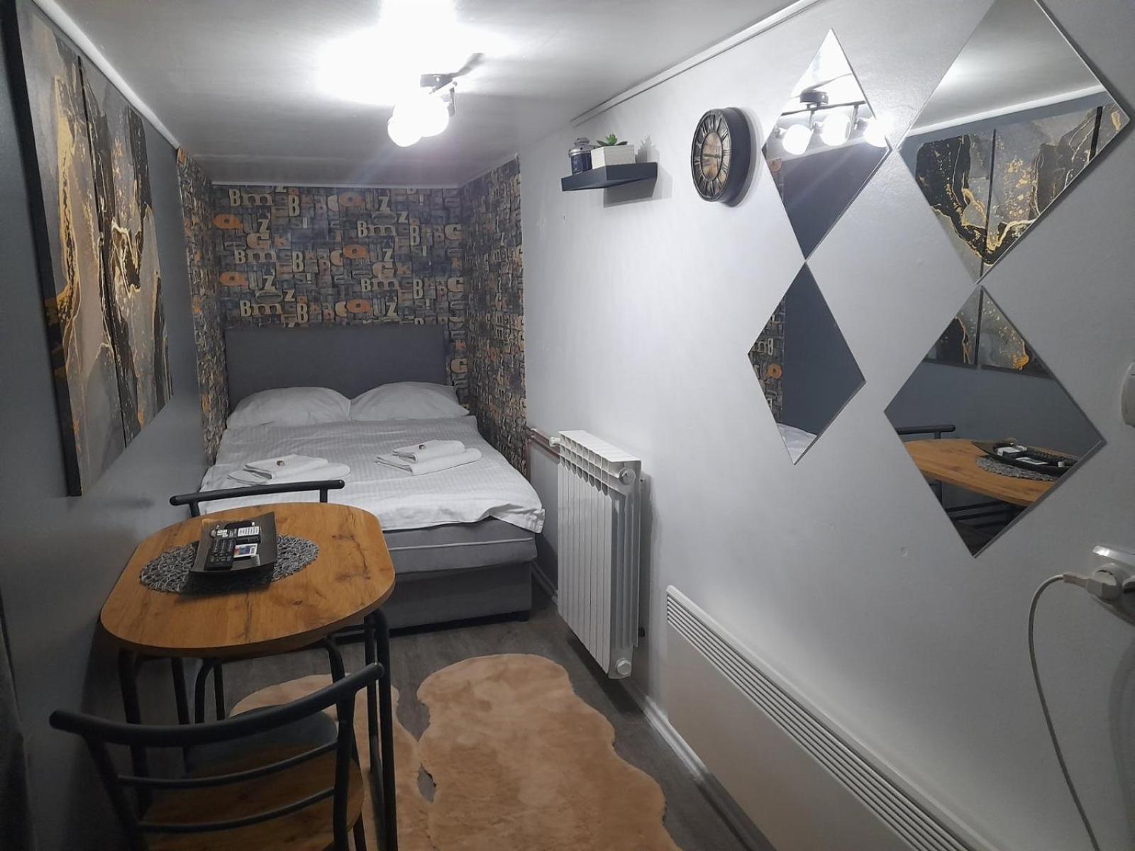 Apartman Pozoriste Penthaus بانيا لوكا المظهر الخارجي الصورة