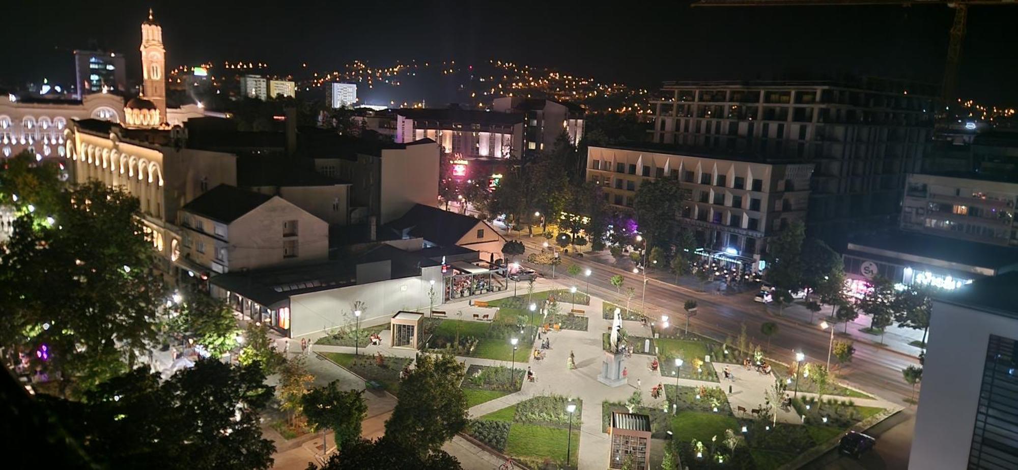Apartman Pozoriste Penthaus بانيا لوكا المظهر الخارجي الصورة